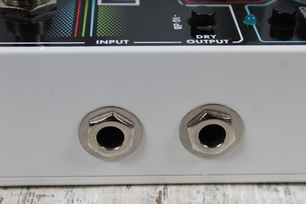 Electro-Harmonix Battalion Bass Preamp and DI Pedal Electric Bass Guitar Effects Pedal
