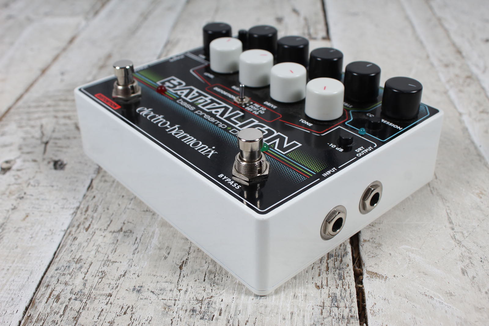 Electro-Harmonix Battalion Bass Preamp and DI Pedal Electric Bass Guitar Effects Pedal