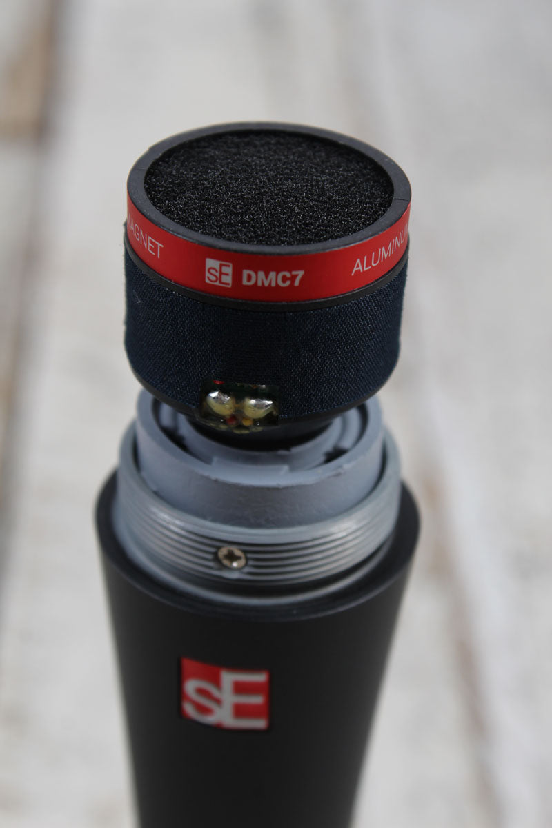 sE Electronics V7 Microphone Supercardioid Dynamic Handheld Vocal Microphone