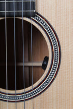 Load image into Gallery viewer, Martin 000C12-16E Nylon String Classical Acoustic Electric Guitar with Gig Bag