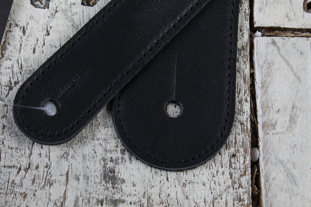 Thalia Gibson Black Leather Guitar Strap with Pearl Logo