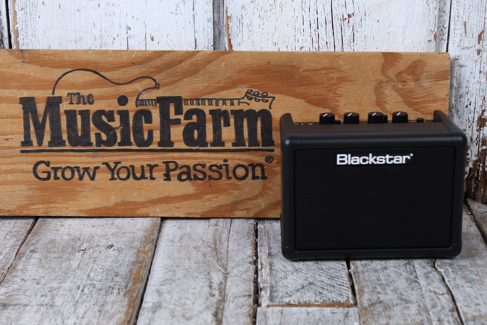 Blackstar FLY 3 Electric Guitar Amplfier 2 Channel 3 Watt 1 x 3 Mini Amp Secondary image