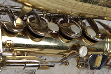 Load image into Gallery viewer, Conn Shooting Star Alto Saxophone Intermediate Level Alto Sax with Hardshell Case