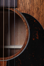 Load image into Gallery viewer, Martin 00-15M All Mahogany 00-14 Fret Acoustic Guitar with Gig Bag