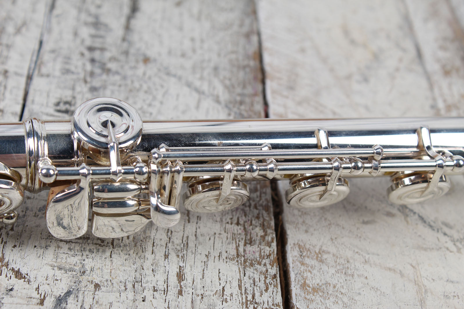 Pearl Dolce Series 695RBE-2RB Intermediate Concert Flute with Offset G Key and Case