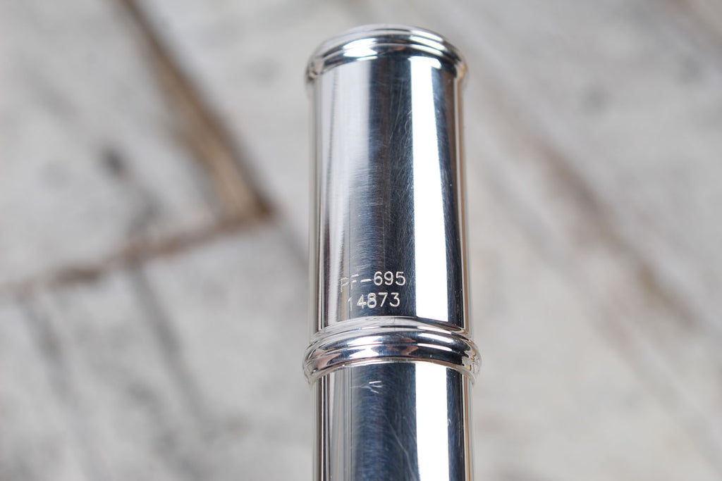 Pearl Dolce Series 695RBE-2RB Intermediate Concert Flute with Offset G Key and Case