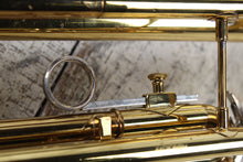 Load image into Gallery viewer, King 601 Bb Trumpet with Hardshell Case