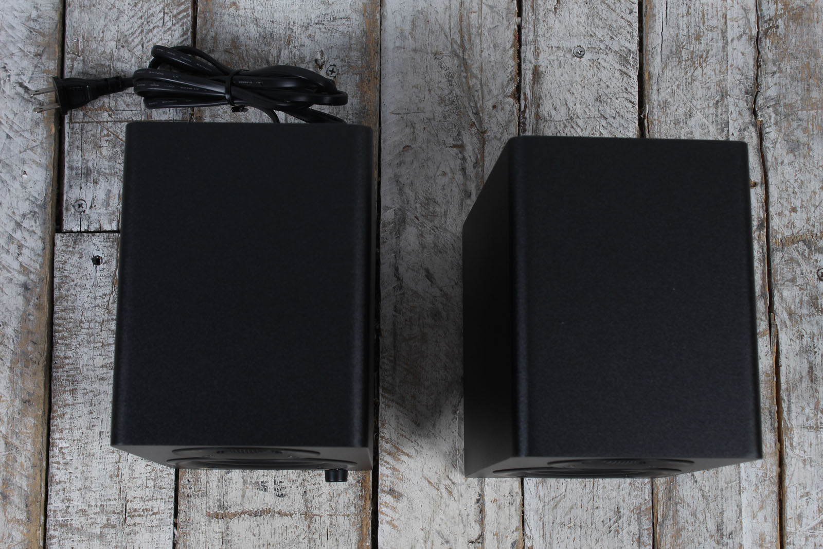 Yamaha HS3 PAIR OF TWO Powered Studio Monitor Bi Amp 2 Way Active Speakers Black