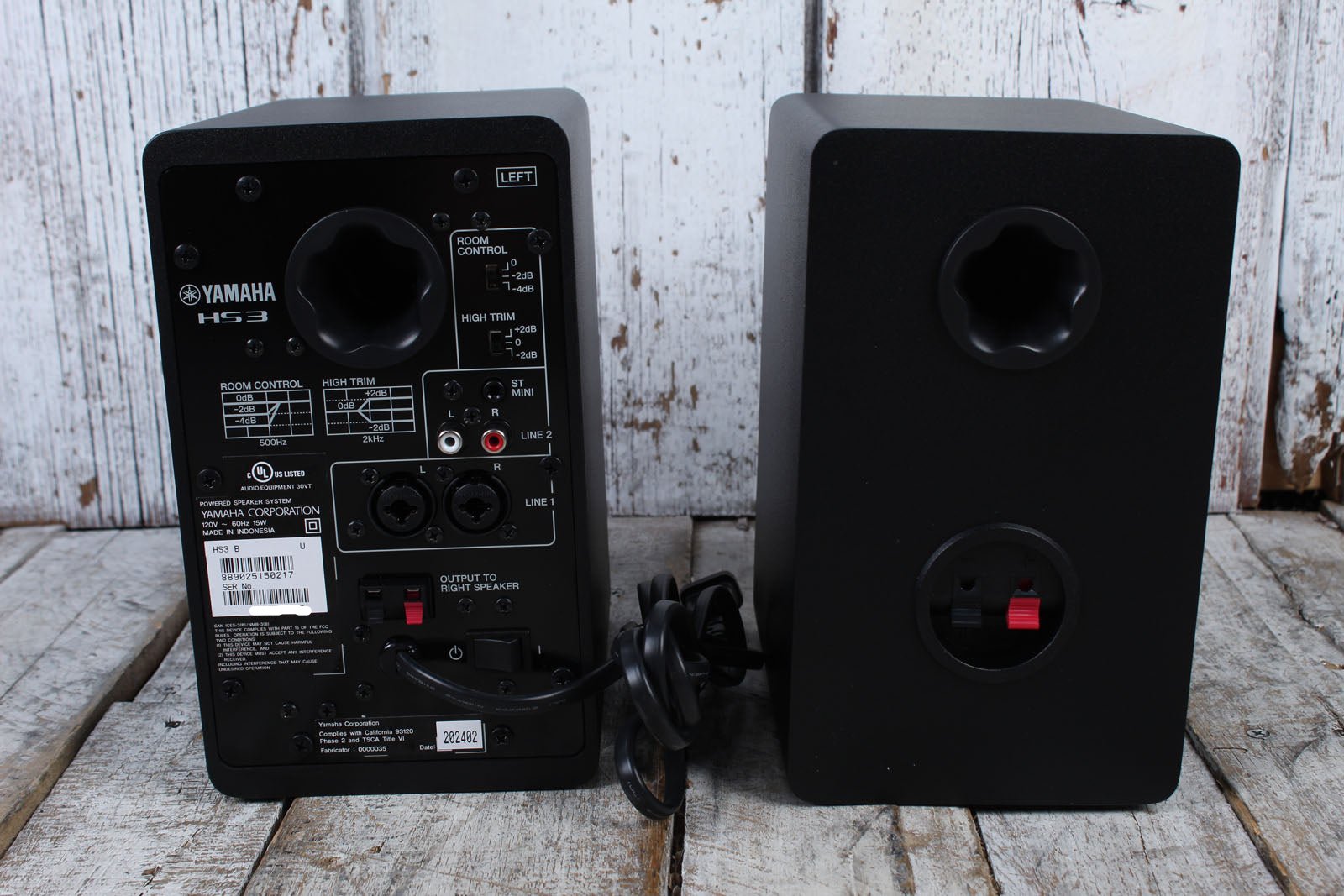 Yamaha HS3 PAIR OF TWO Powered Studio Monitor Bi Amp 2 Way Active Speakers Black