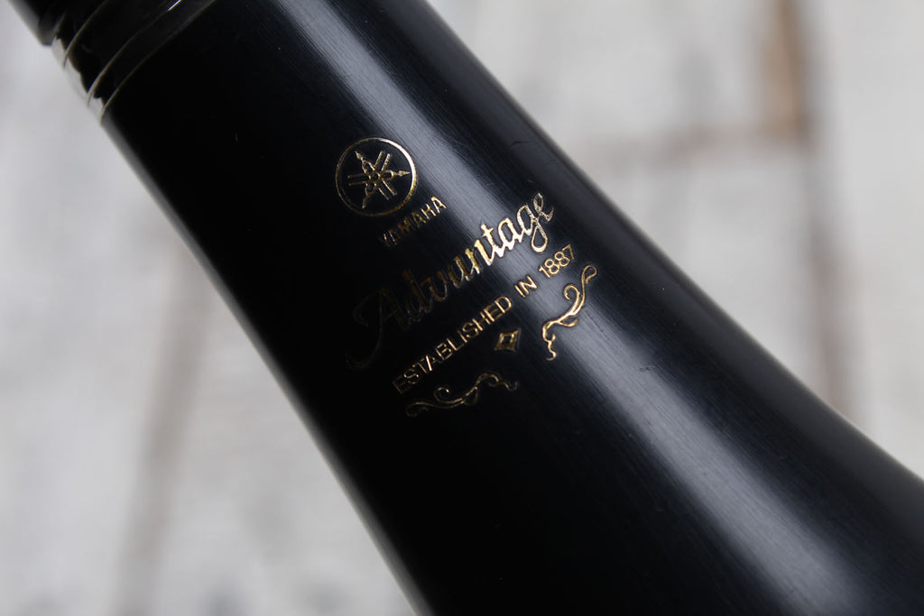 Yamaha YCL200ADI Advantage Clarinet Bb Student Clarinet with Hardshell Case