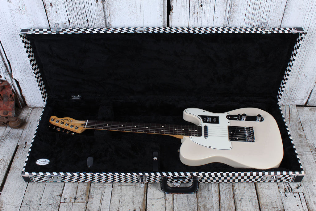 Fender Classic Series Electric Guitar Hardshell Case for Strat and Tele