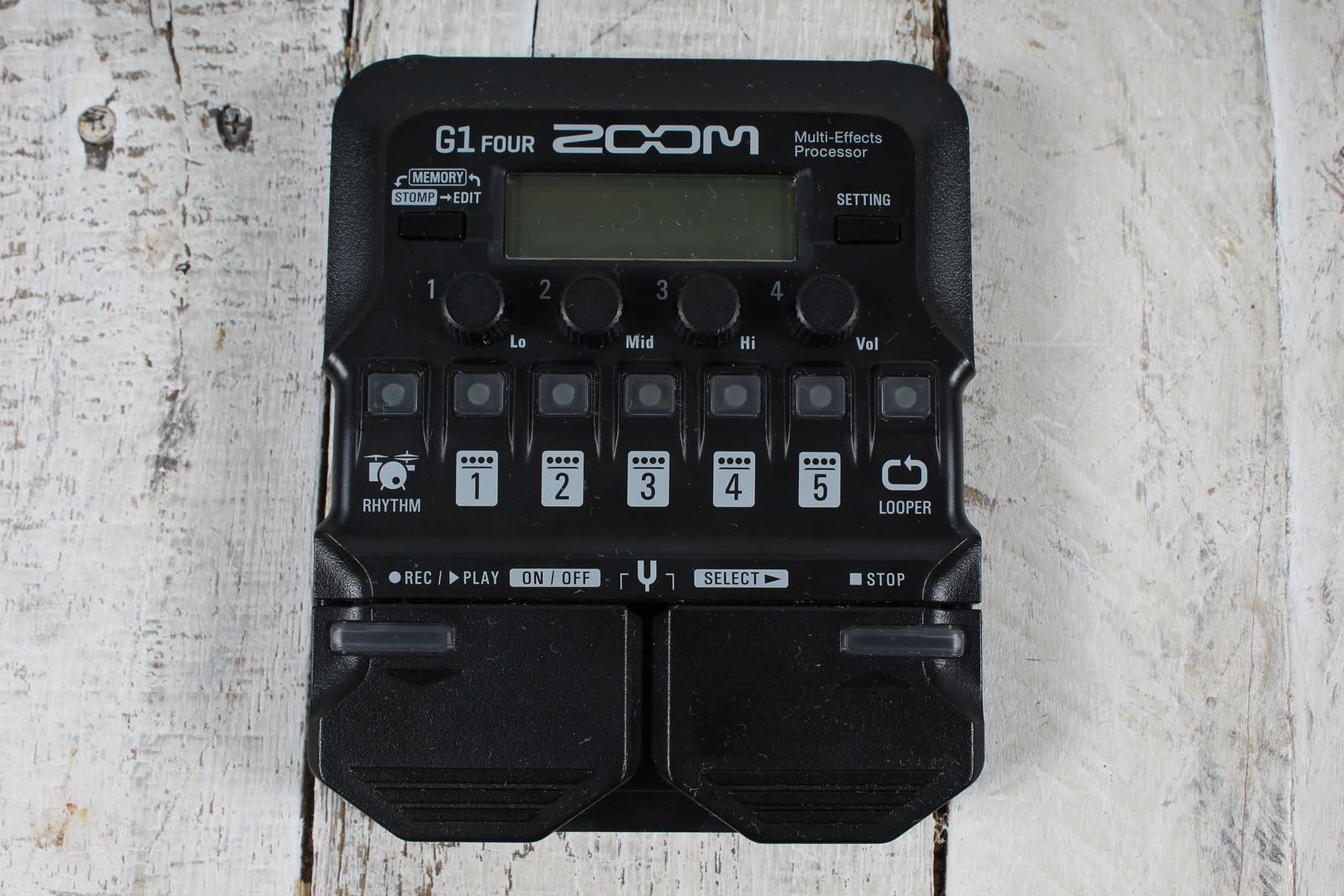 Zoom G1 Four Guitar Multi-Effects Processor