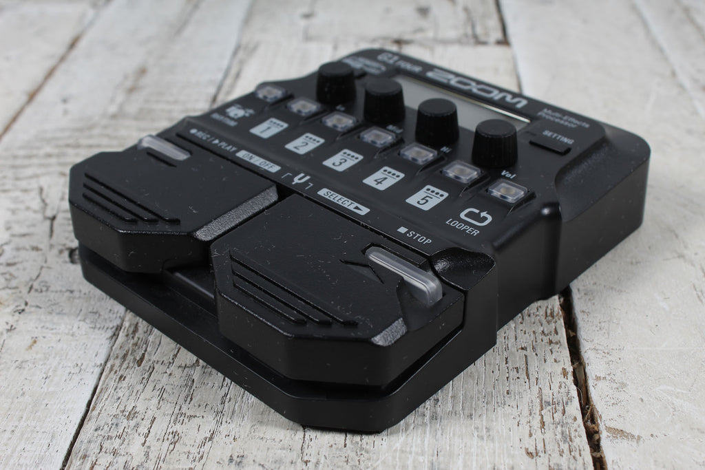 Zoom G1 Four Guitar Multi-Effects Processor