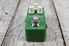 Load image into Gallery viewer, TC Electronic Corona Chorus Effects Pedal Electric Guitar Chorus Effects Pedal