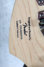 Load image into Gallery viewer, Fender Squier 2022 Standard Jazz Bass 4 String Electric Bass Guitar with Gig Bag