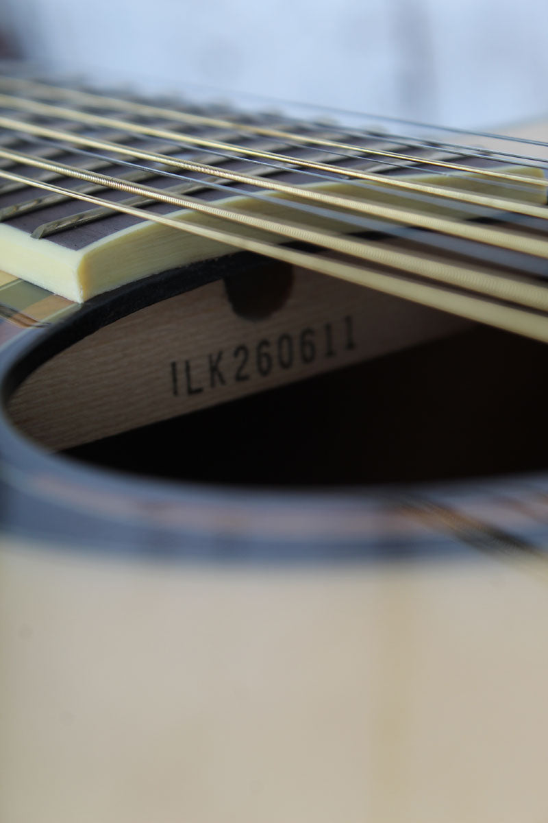 Yamaha APX700II 12 String Thinline Cutaway Acoustic Electric Guitar Natural