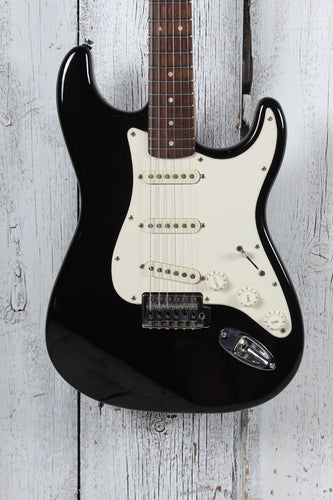Squier 2008 Bullet Stratocaster Solid Body Electric Guitar Black Finish