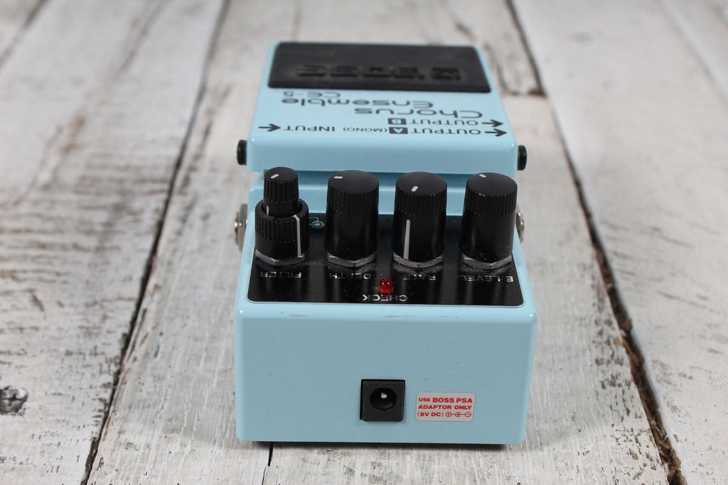 Boss CE-5 Stereo Chorus Ensemble Effects Pedal Electric Guitar Effects Pedal