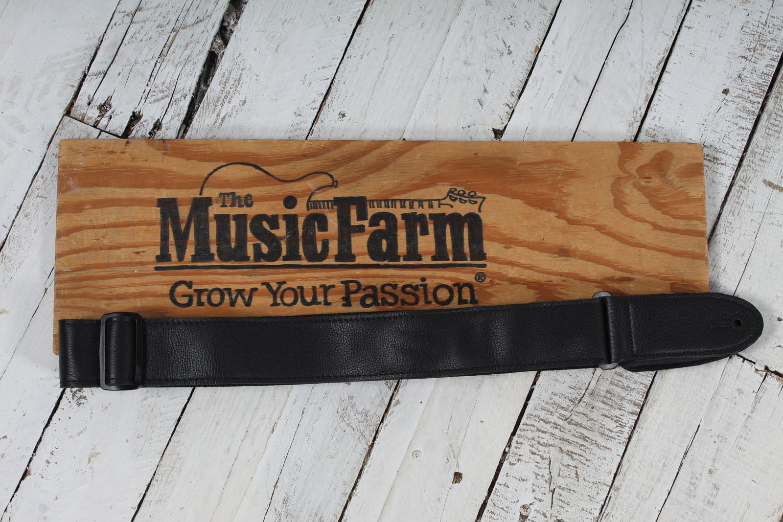 Levy's M7GP-BLK Garment Leather Guitar Strap Black Secondary image