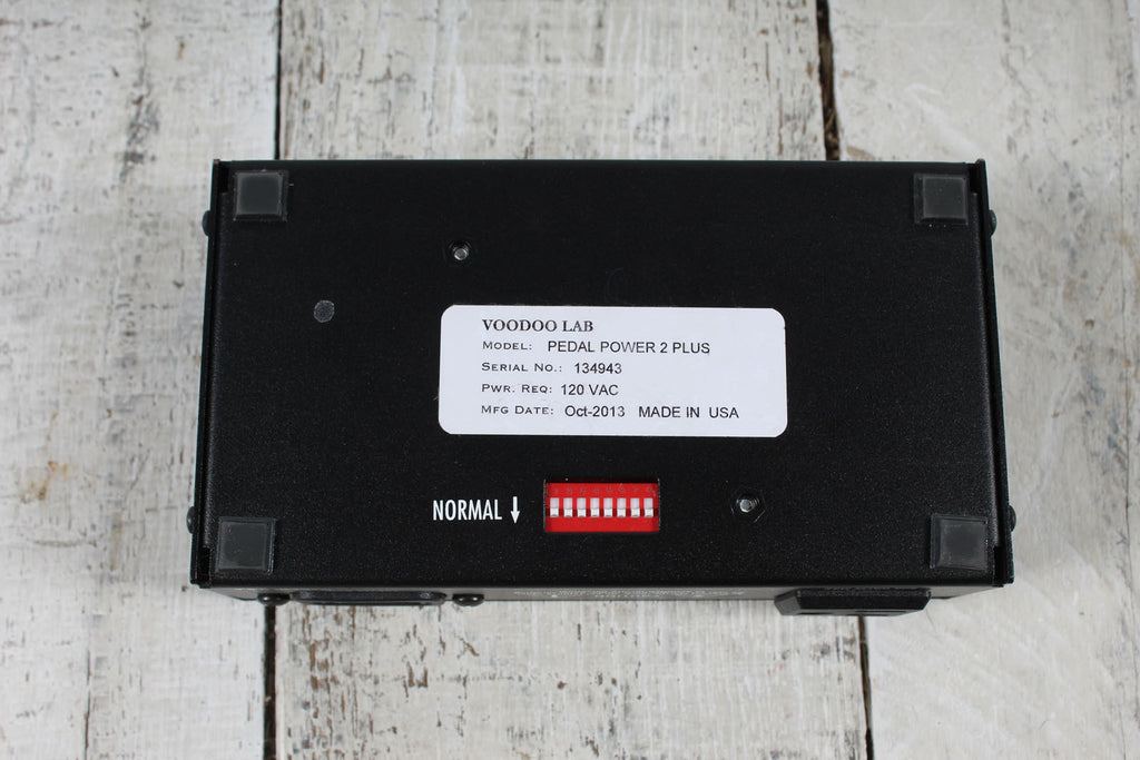 Voodoo Lab Power 2 Plus Power Supply Electric Guitar Pedal Power Supply with Cables