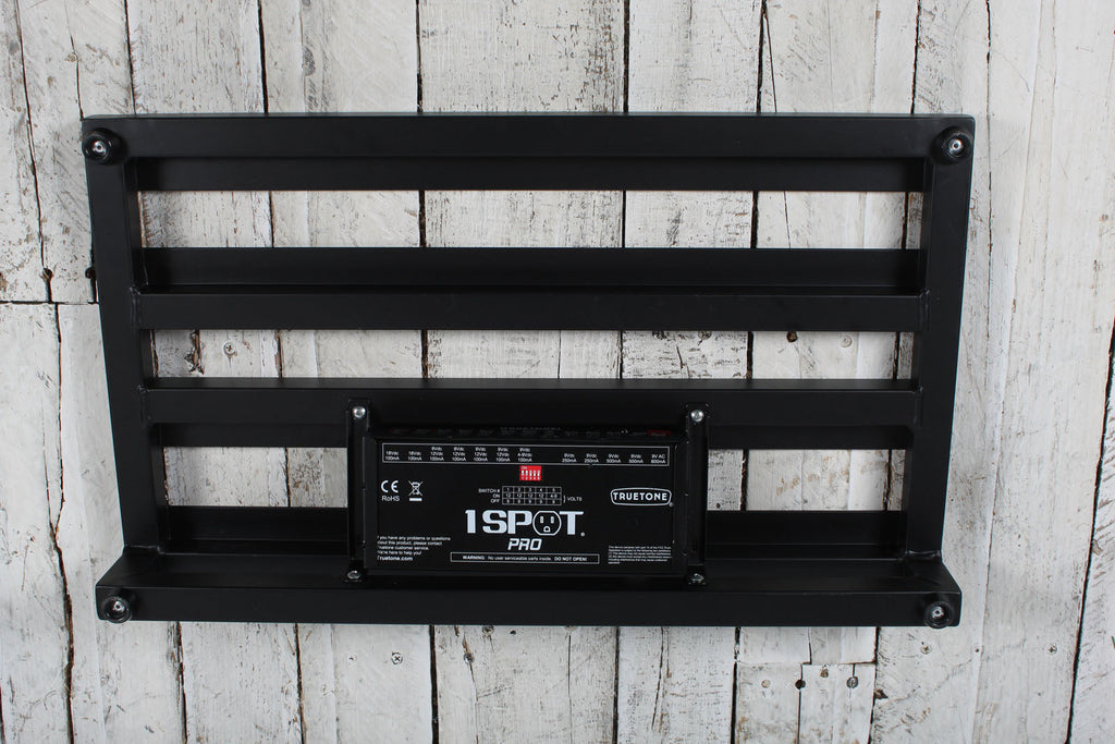 Pedaltrain Classic 1 with 1 Spot Pro CS12 Power Supply and Cables