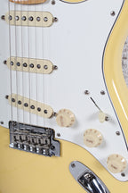 Fender 2021 Player Stratocaster Solid Body Electric Guitar Buttercream Finish