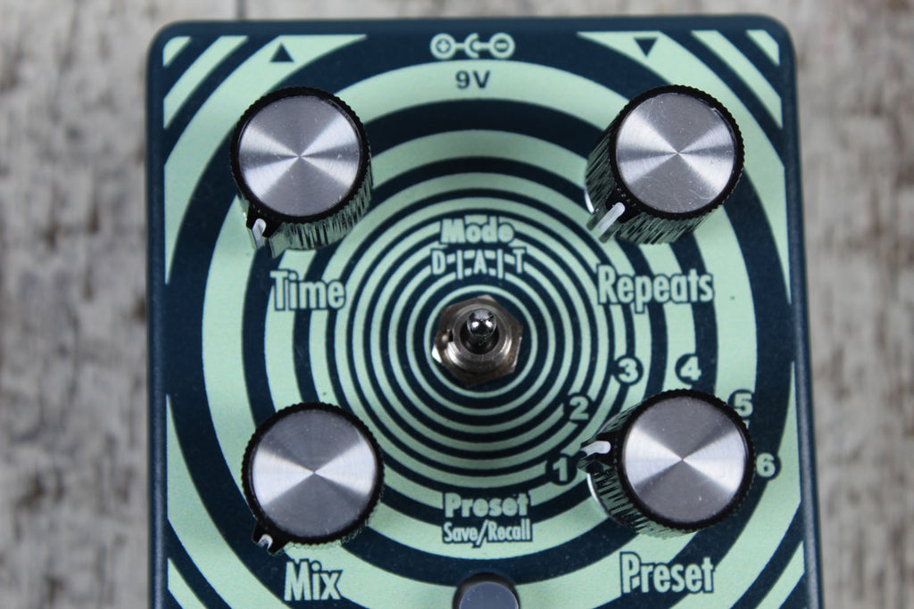 EarthQuaker Silos Multi-Generational Time Reflection Guitar Delay Effects Pedal