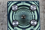 EarthQuaker Silos Multi-Generational Time Reflection Guitar Delay Effects Pedal