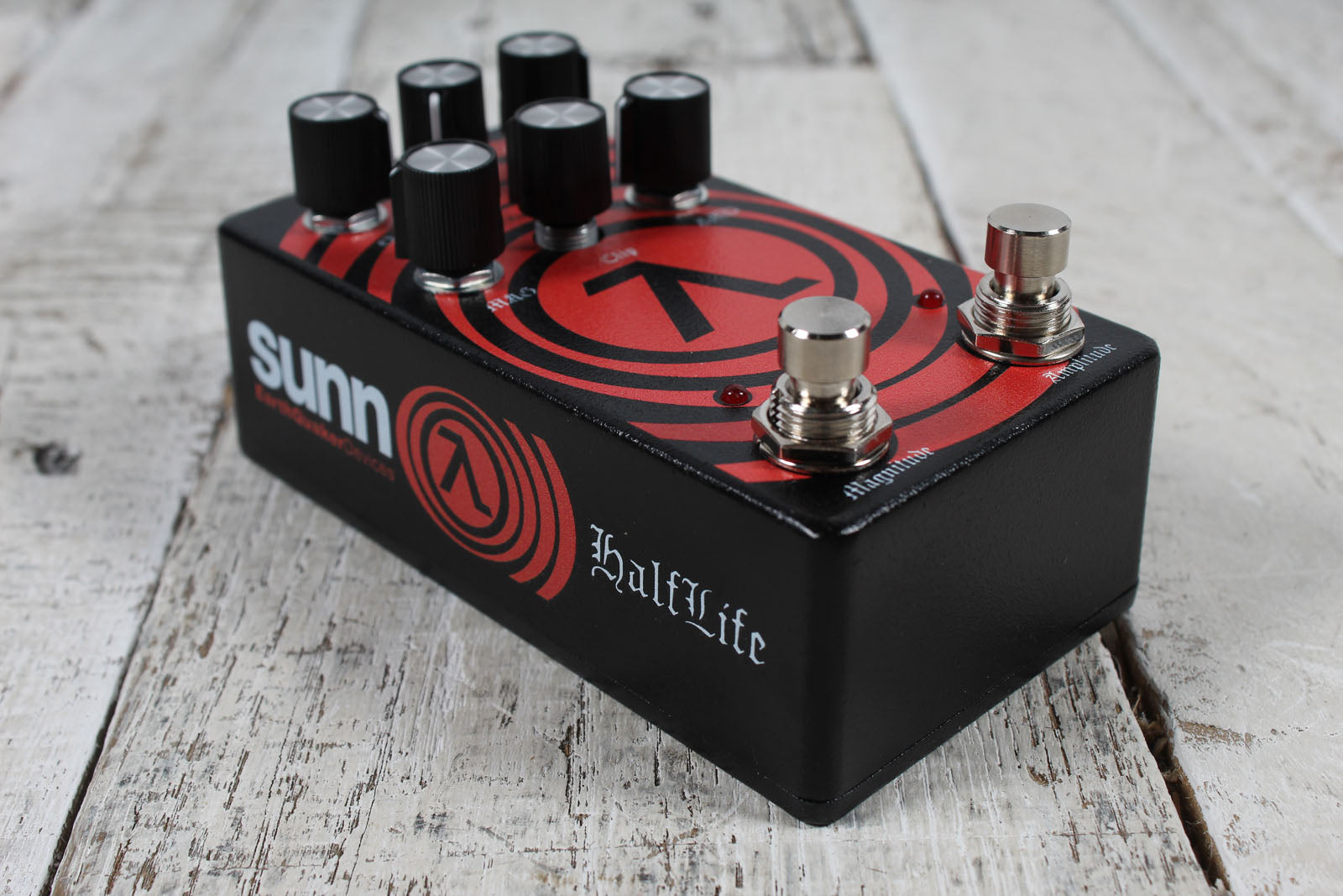 EarthQuaker Sunn))) HalfLife Octave Distortion and Booster Guitar Effects Pedal