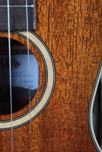 Load image into Gallery viewer, Kala KA-SMH-CG Solid Gloss Mahogany Concert Ukulele with Hardshell Case