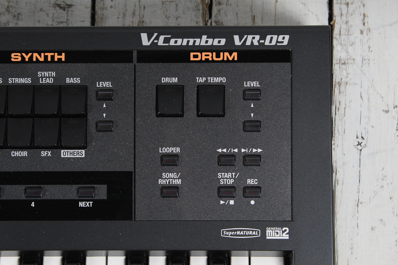 Roland V-Combo VR-09 Performance Keyboard w 2 Controllers Manual & Power Supply