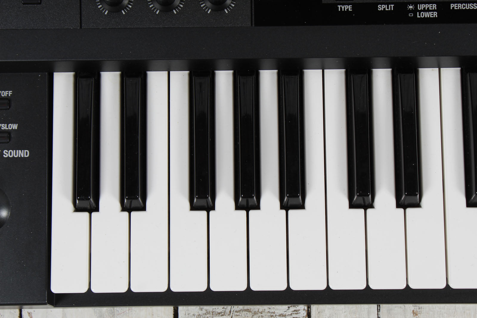 Roland V-Combo VR-09 Performance Keyboard w 2 Controllers Manual & Power Supply