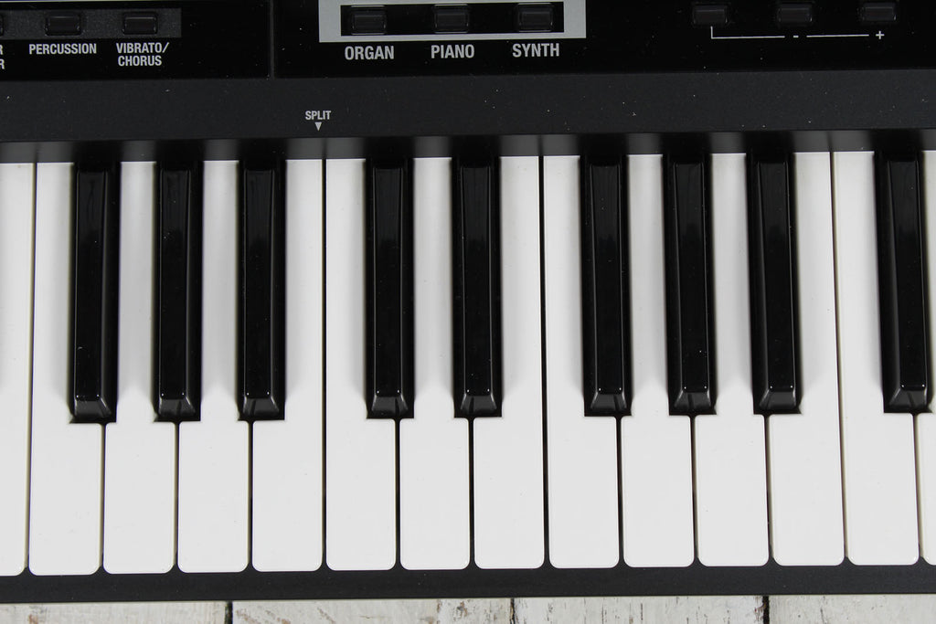 Roland V-Combo VR-09 Performance Keyboard w 2 Controllers Manual & Power Supply