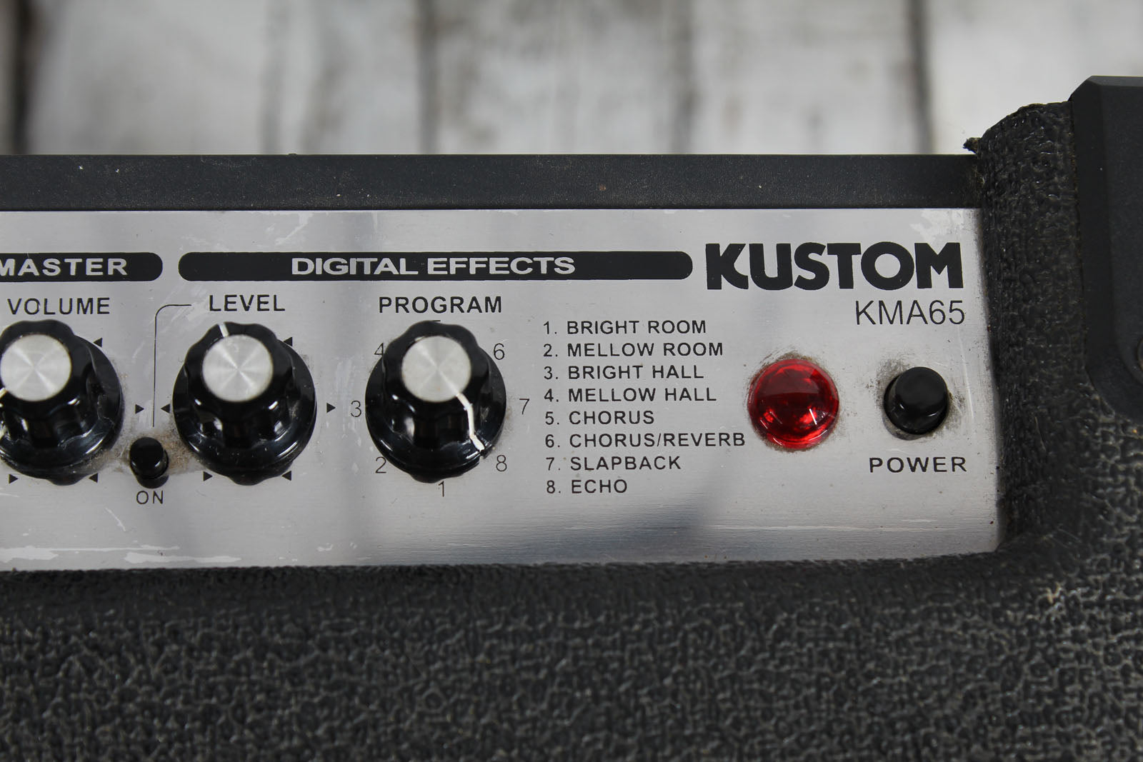 Kustom KMA 65 Keyboard Amplifier 65 Watt 1 x 12 Keyboard / Mixer Amp