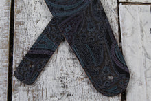 Load image into Gallery viewer, Henry Heller 2.5 Inch Capri Leather Guitar Strap Black Paisley