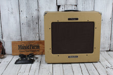 Load image into Gallery viewer, Peavey Delta Blues Electric Guitar Amplifier 30 Watt Combo Amp with Footswitch