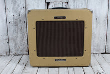 Load image into Gallery viewer, Peavey Delta Blues Electric Guitar Amplifier 30 Watt Combo Amp with Footswitch