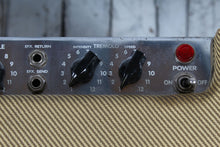 Load image into Gallery viewer, Peavey Delta Blues Electric Guitar Amplifier 30 Watt Combo Amp with Footswitch