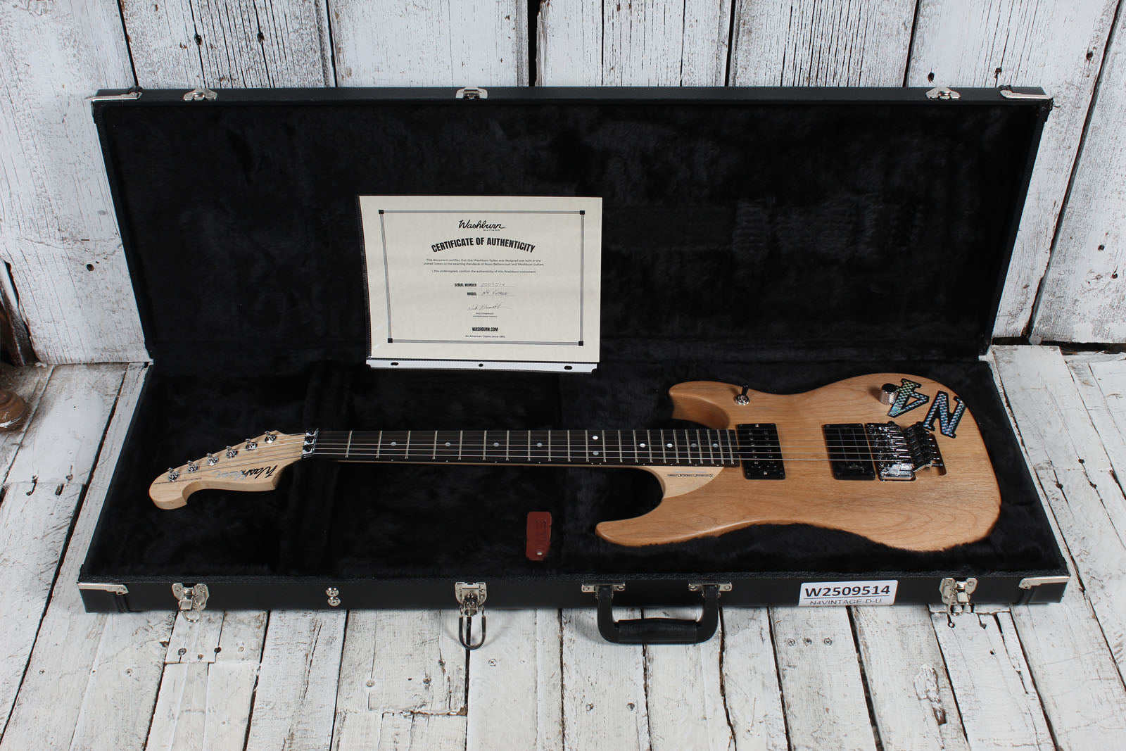 Washburn Nuno Bettencourt N4 Vintage USA Electric Guitar with Hardshell Case