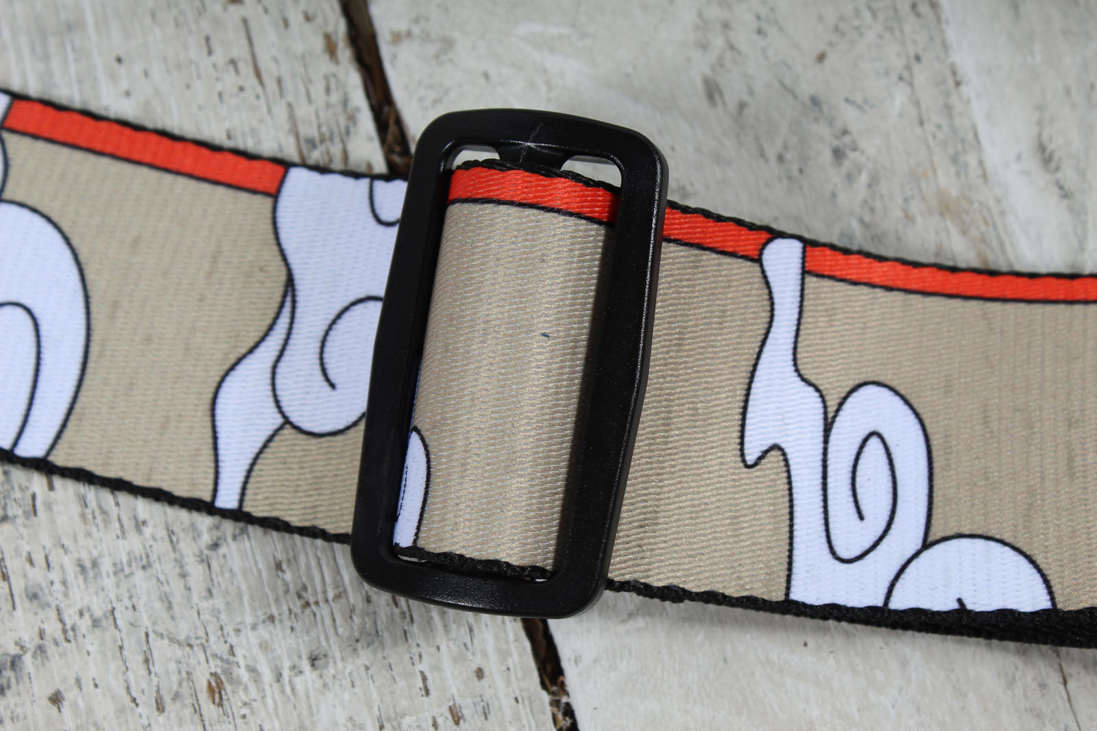 Levys MPD2-124 2 Inch Wide Polyester Guitar Strap with Japanese Traditional Tiger Motif