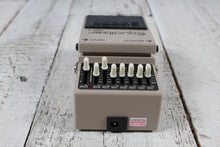 Load image into Gallery viewer, Boss GE-7 7 Band EQ Equalizer Pedal Electric Guitar Equalizer Effects Pedal