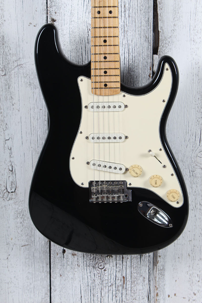 Fender Standard Stratocaster Electric Guitar Made in Mexico with Gig Bag