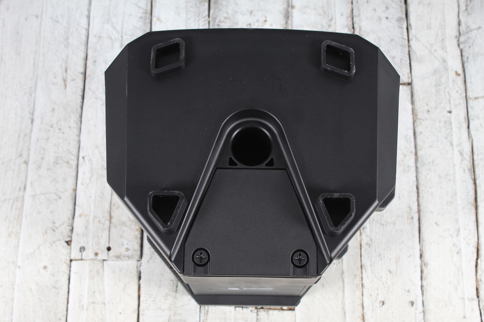 Mackie Thump GO Battery Powered Loudspeaker Portable Speaker with Bluetooth