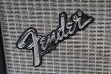 Load image into Gallery viewer, Fender Vintage 70s Princeton Reverb Electric Guitar Amplifier with Footswitch