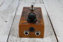 Load image into Gallery viewer, Frost Giant Electronics Massif Fuzz Pedal Electric Guitar Fuzz Effects Pedal
