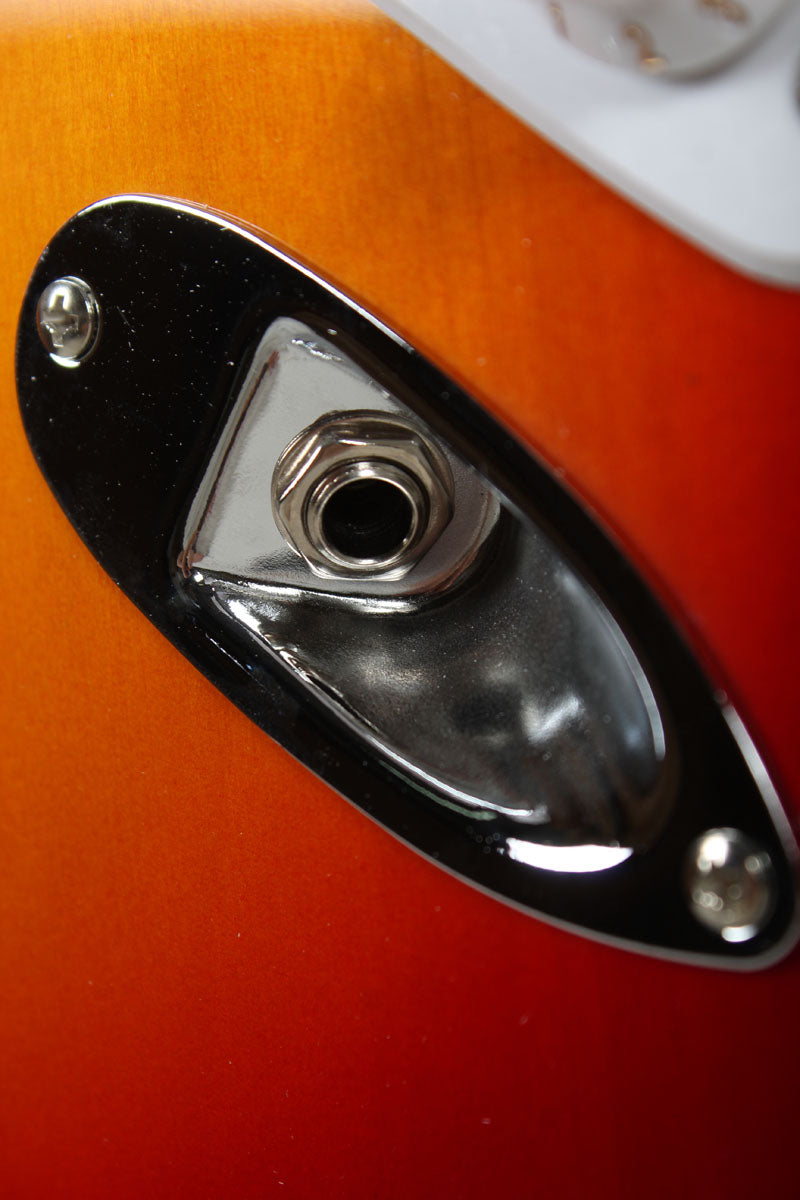 Squier Sonic Stratocaster Solid Body Electric Guitar Sienna Sunburst Finish