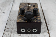 Load image into Gallery viewer, Does it Doom Elder God Fuzz Pedal Electric Guitar Fuzz Effects Pedal