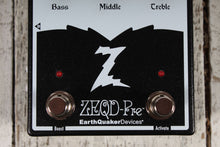 Load image into Gallery viewer, EarthQuaker ZEQD-Pre Preamp Pedal with EF86 Tube Electric Guitar Effects Pedal