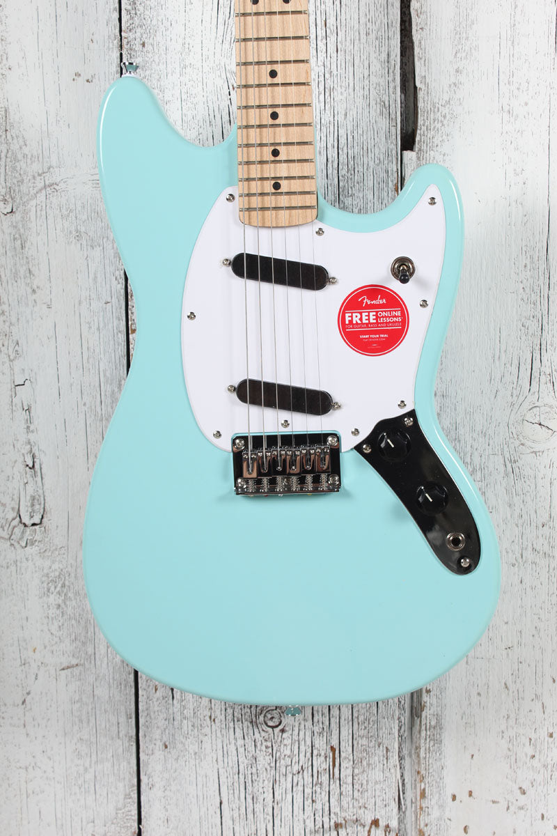 Squier Sonic Mustang Solid Body Electric Guitar Daphne Blue Finish