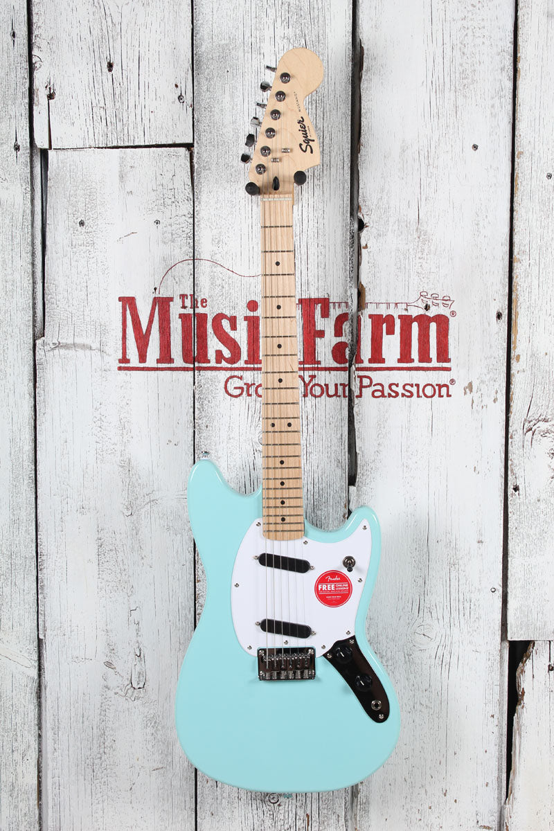 Squier Sonic Mustang Solid Body Electric Guitar Daphne Blue Finish